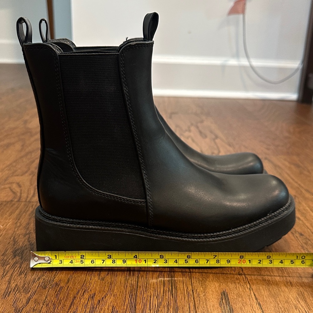a new day Black Chelsea Boots